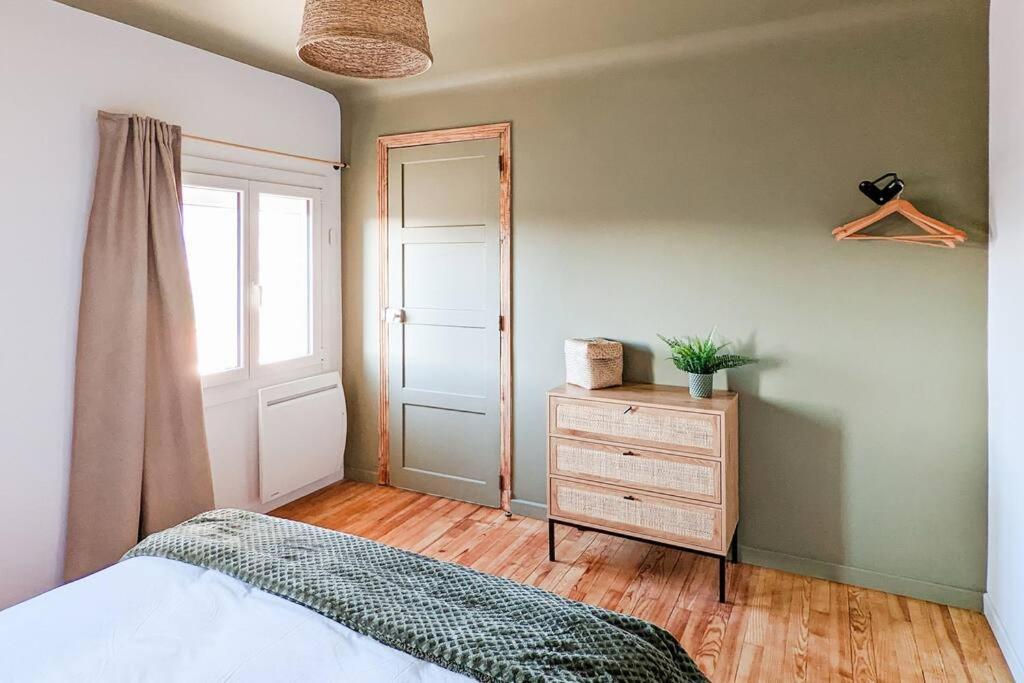 Maison Lombardi - Gite 6 Personnes 4 Etoiles Dun-sur-Meuse Kültér fotó