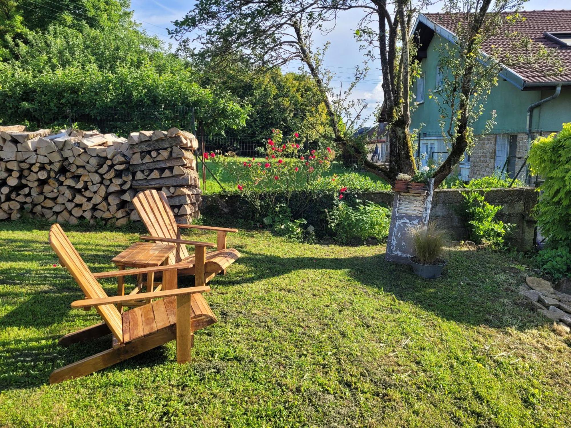 Maison Lombardi - Gite 6 Personnes 4 Etoiles Dun-sur-Meuse Kültér fotó